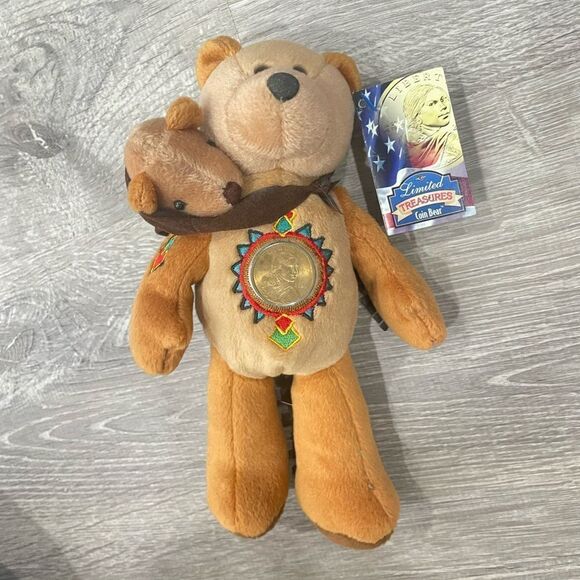 Rare Limited Treasures Sacagawea And Pomp Coin Bear NWT - Picture 2 of 6